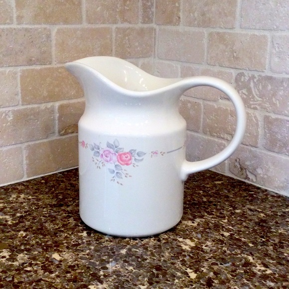 Vintage Pfaltzgraff Trousseau Pitcher & Creamer - Picture 8 of 12